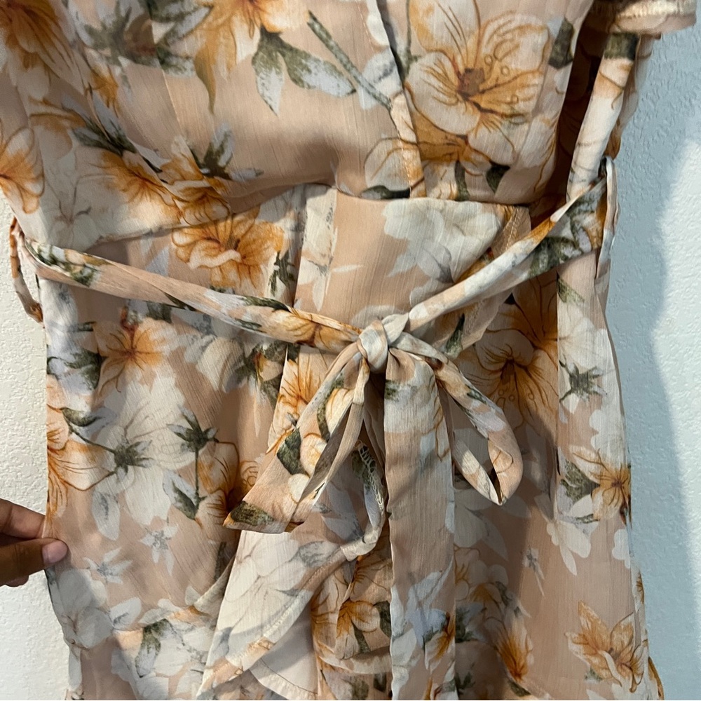 Saints + Secrets Chiffon Floral Flutter Sleeve Tie Waist Faux Wrap Mini Dress M - Picture 6 of 16
